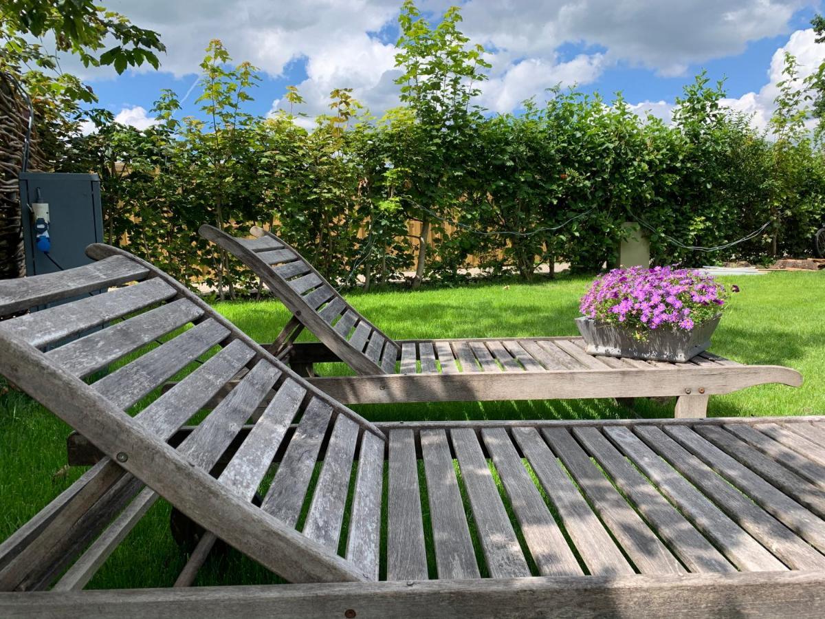 Glamping Aan De Plas Vinkeveen Exterior photo