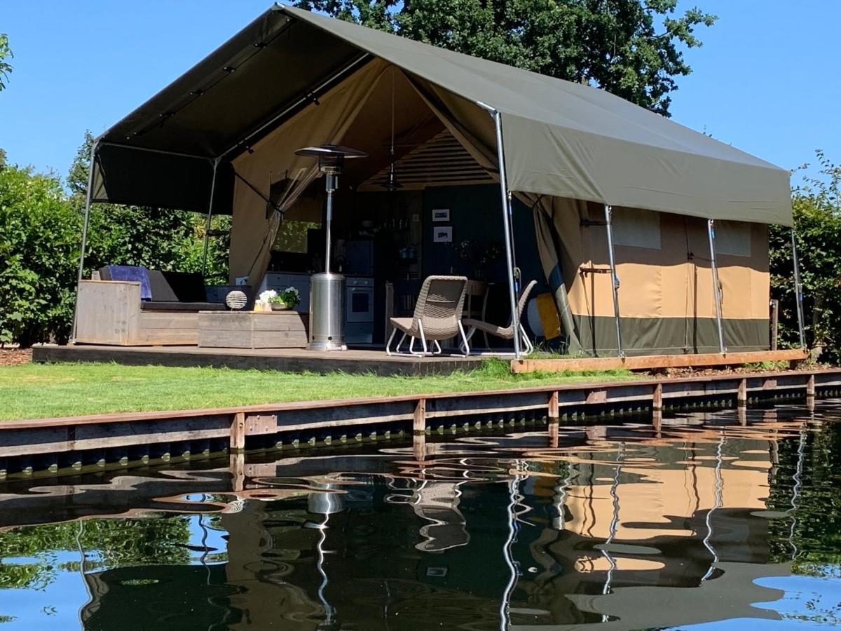 Glamping Aan De Plas Vinkeveen Exterior photo